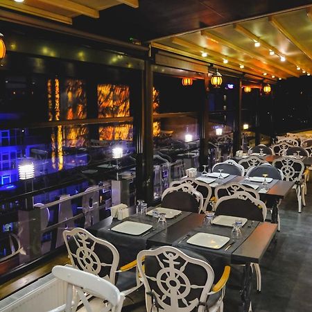 Inn Town Hotel Εσκίσεχιρ Εξωτερικό φωτογραφία